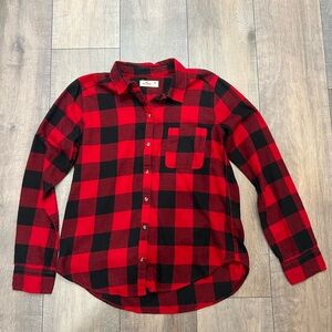 Hollister Red and Black Plaid Women’s Shirt Size Medium